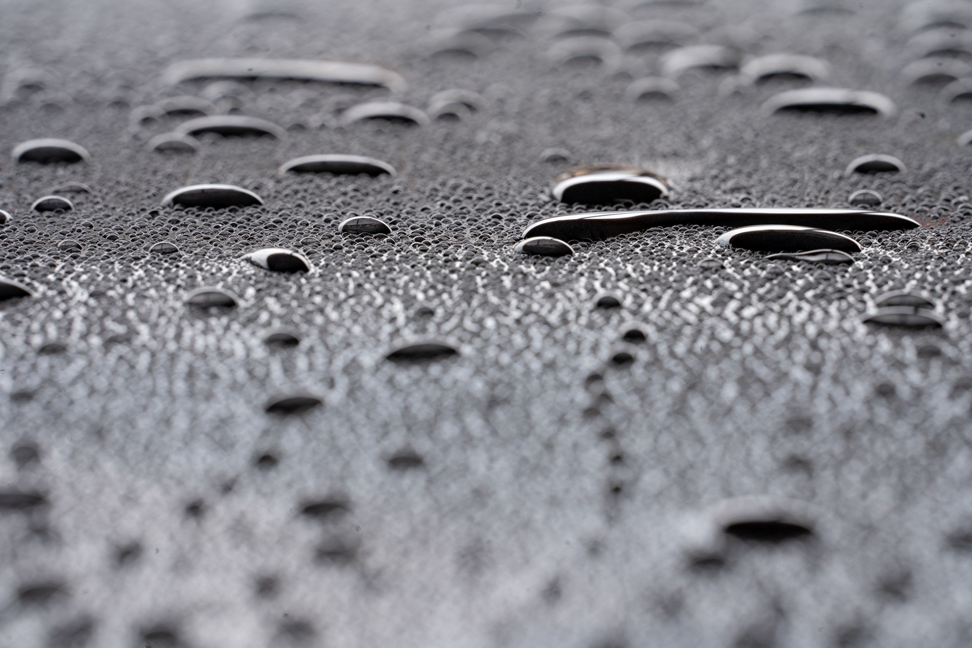 Water Beading Effect on Vehicle